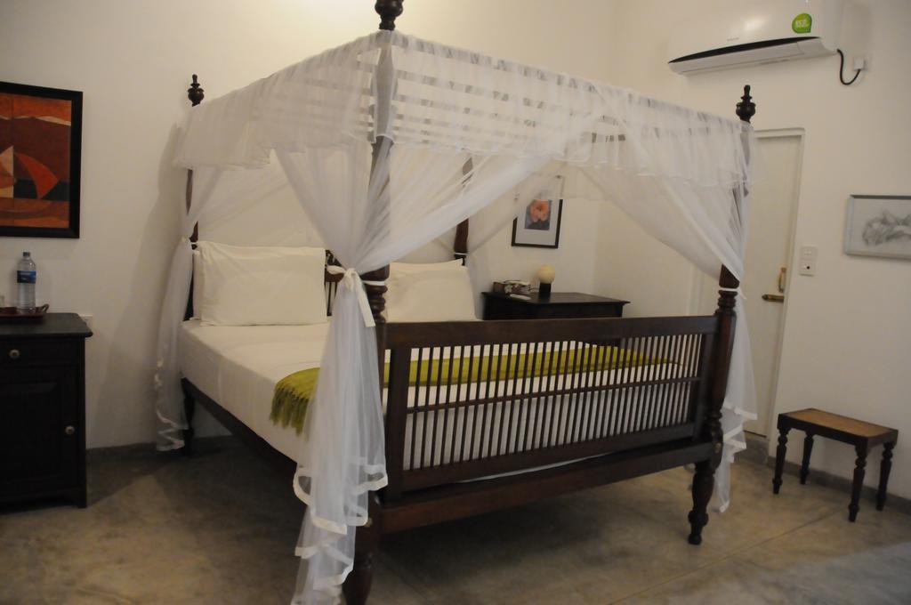 Villa Atulya At Ocean'S Edge มิริสซา ภายนอก รูปภาพ