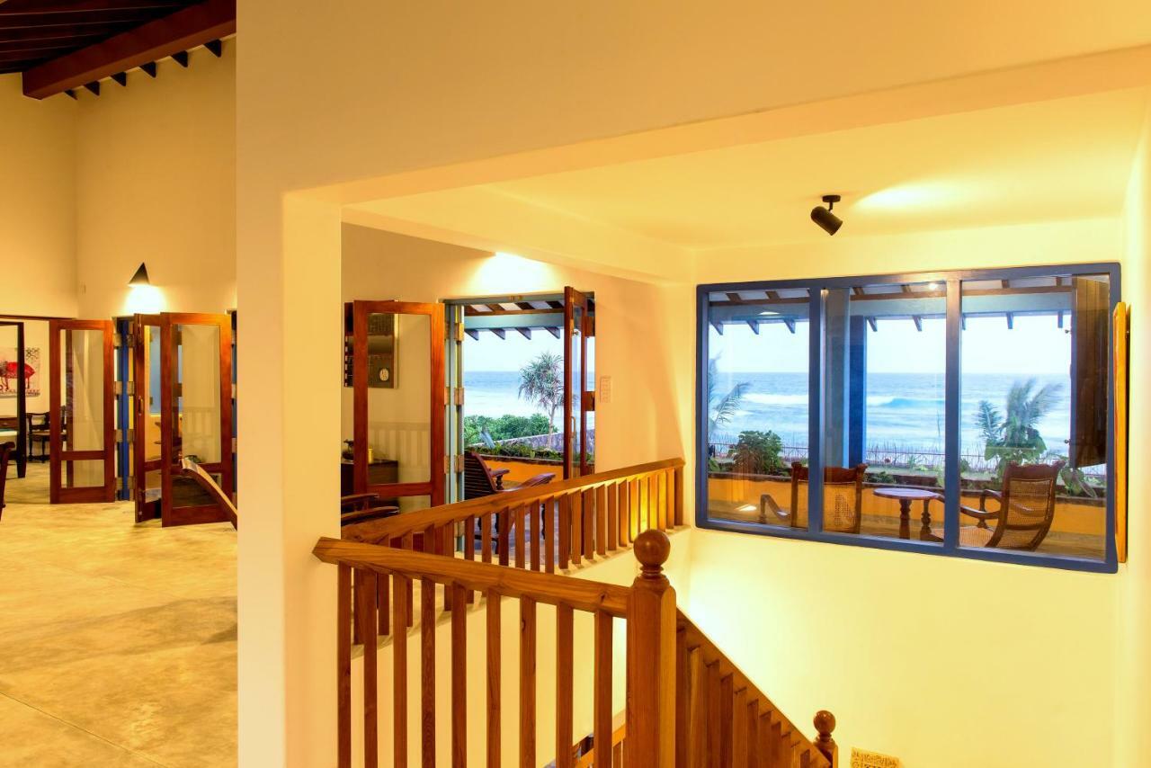 Villa Atulya At Ocean'S Edge มิริสซา ภายนอก รูปภาพ