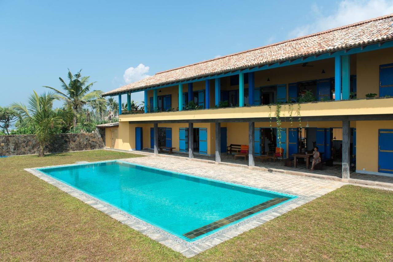 Villa Atulya At Ocean'S Edge มิริสซา ภายนอก รูปภาพ